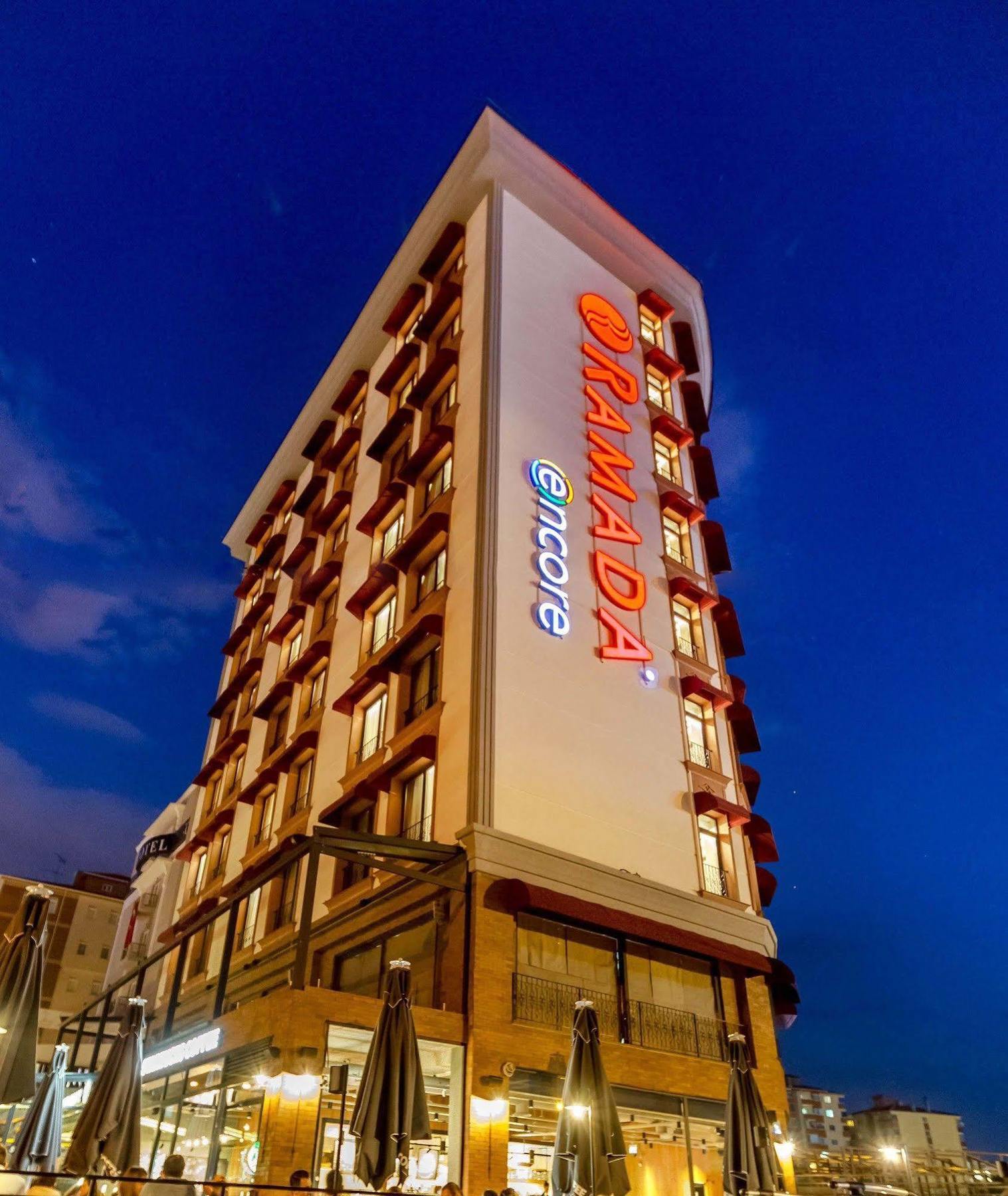 Ramada Encore Эскишехир Экстерьер фото