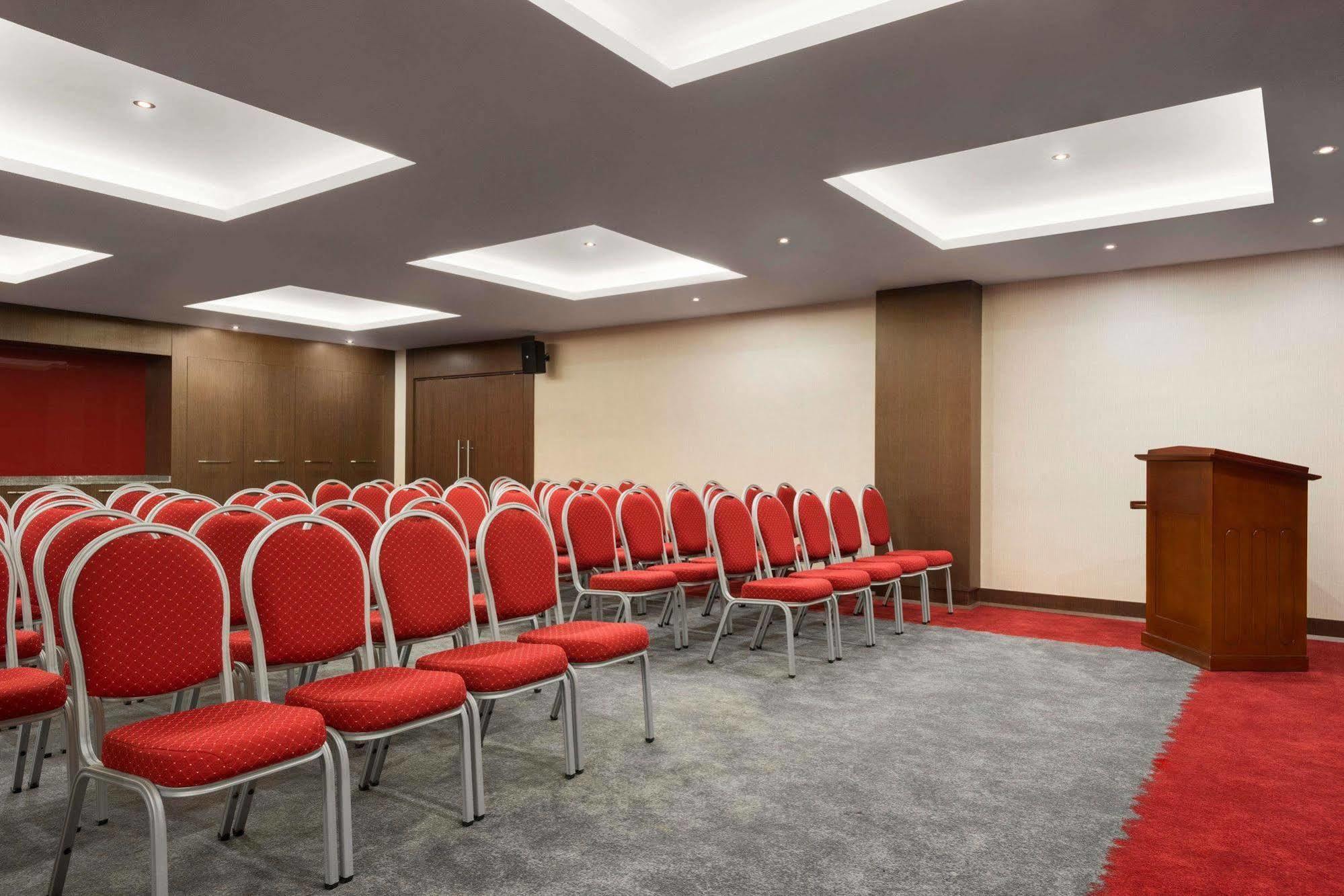 Ramada Encore Эскишехир Экстерьер фото